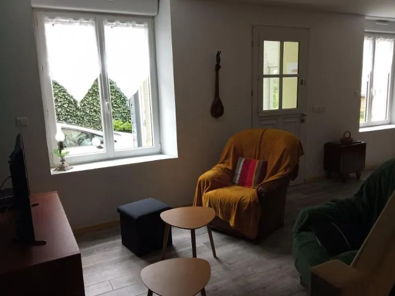 Le Calme Zen Villa Laz 0*,